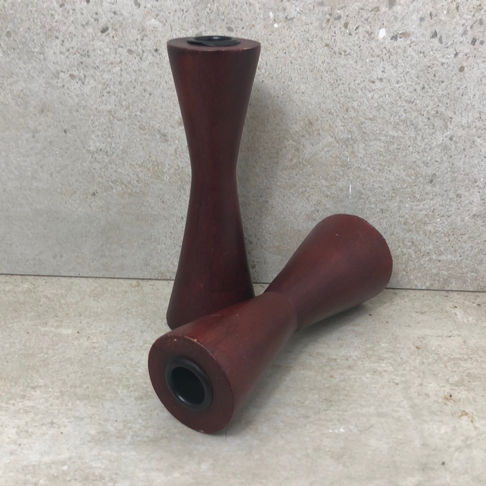 WOOD CANDLE HOLDER SET